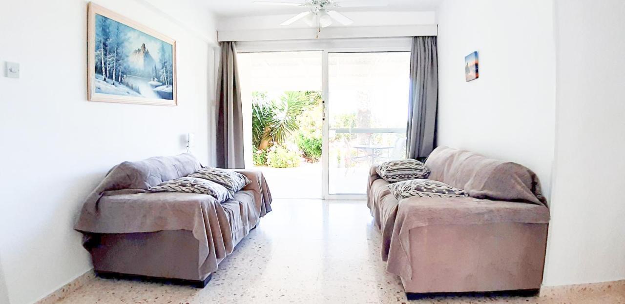 Coral Bay Suite Cyprus Eksteriør bilde
